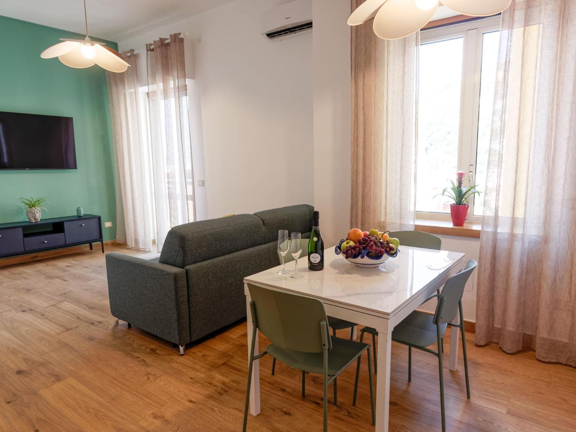 Susanna Boutique Home Vico Equense Eksteriør billede